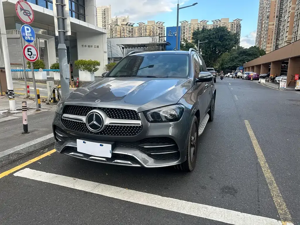 Mercedes-Benz GLE (Import) — фото 1
