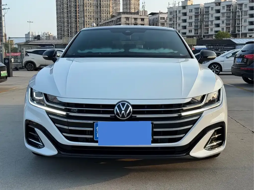 Volkswagen CC — фото 9