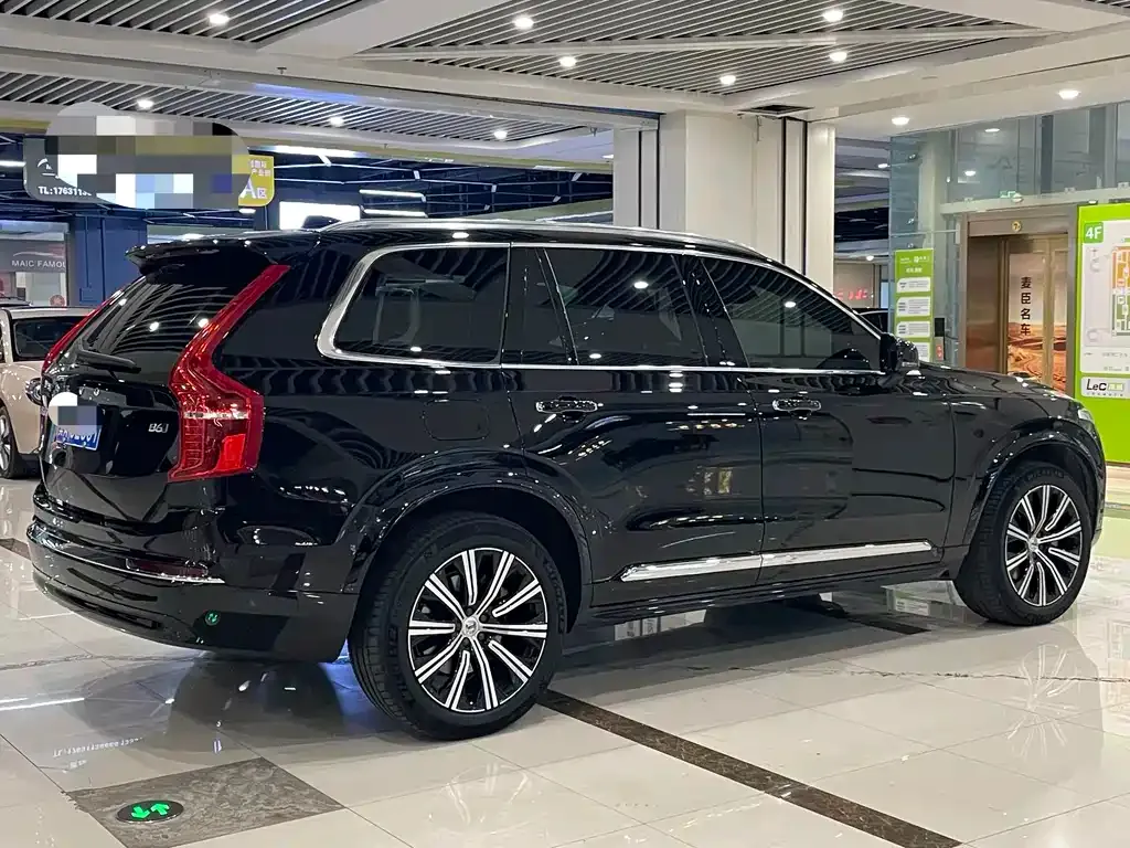 Volvo XC90 — фото 5