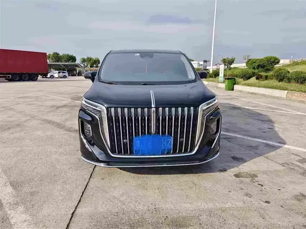 Hongqi HQ9 — фото 2