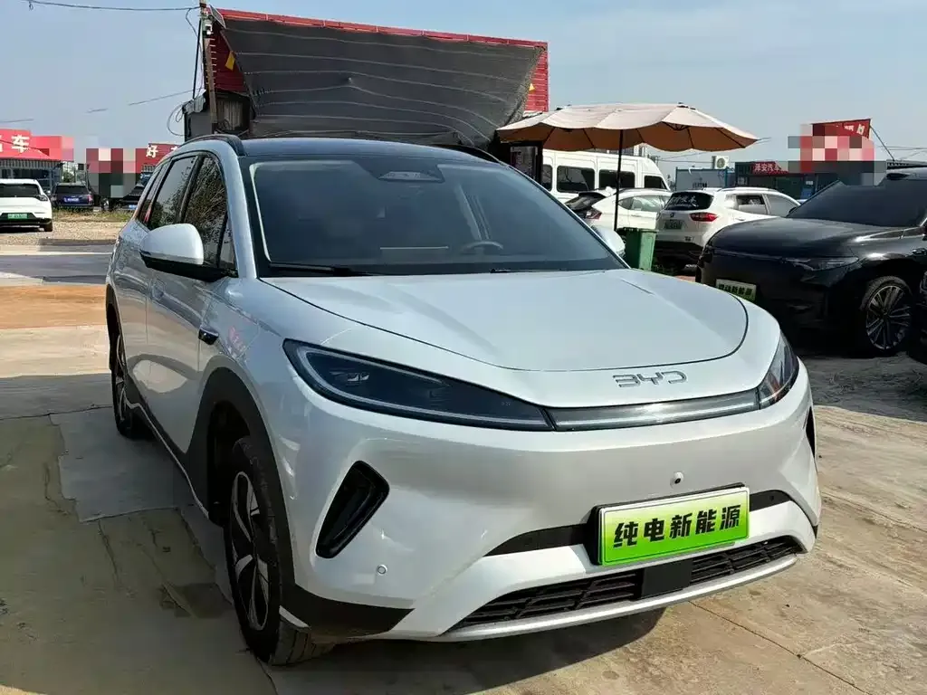 BYD Sealion 05 EV — фото 1