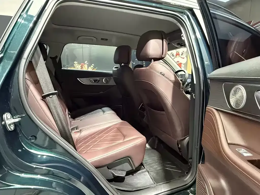 Chery Tiggo 8 PRO — фото 4