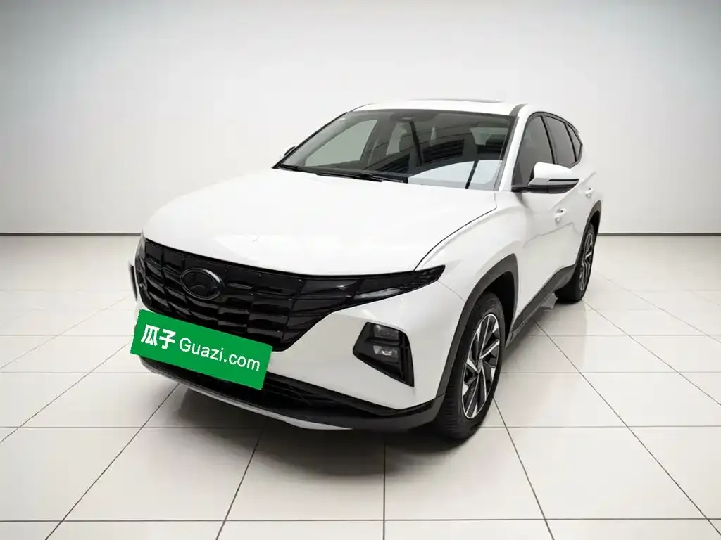Hyundai Tucson — фото 1