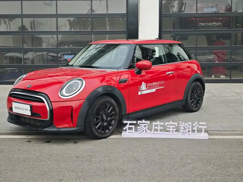 MINI Cooper (3-door) — фото 1
