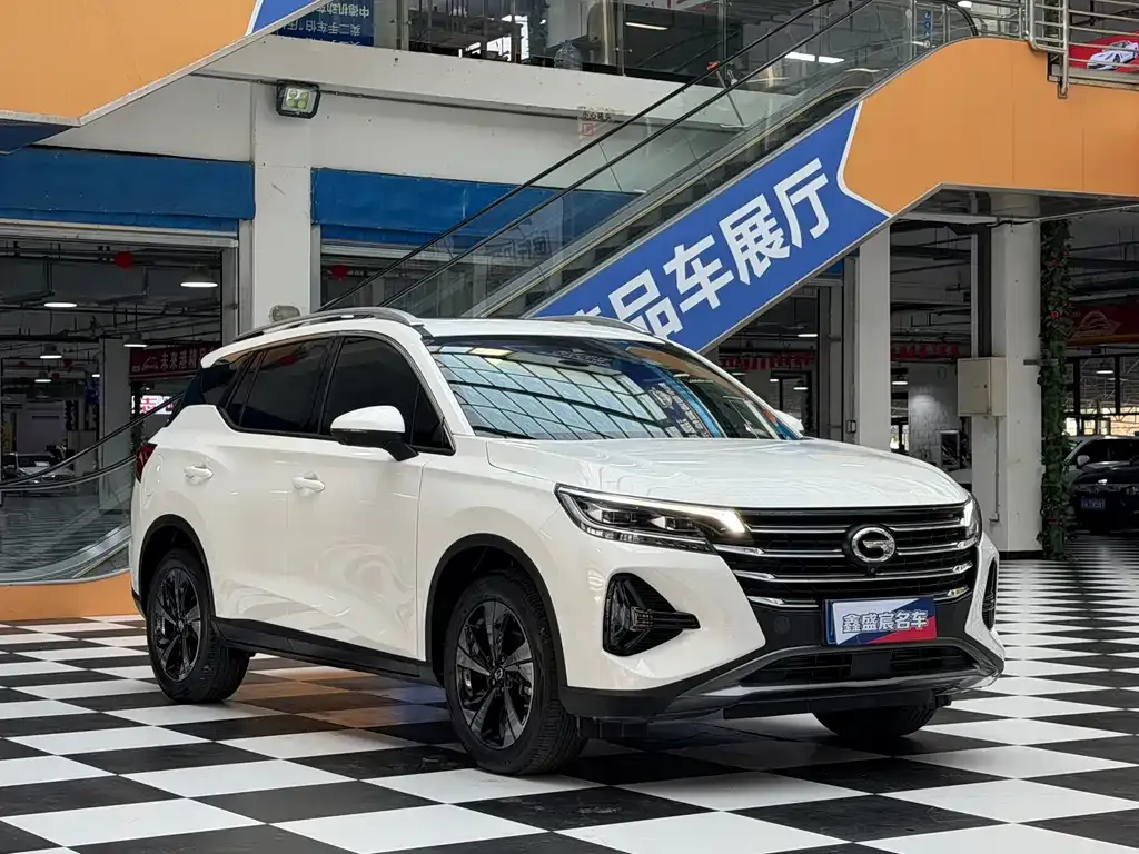 GAC Motor Trumpchi GS4 — фото 2