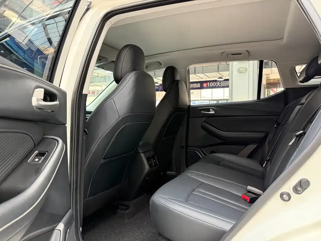 GAC Motor Trumpchi GS4 — фото 6