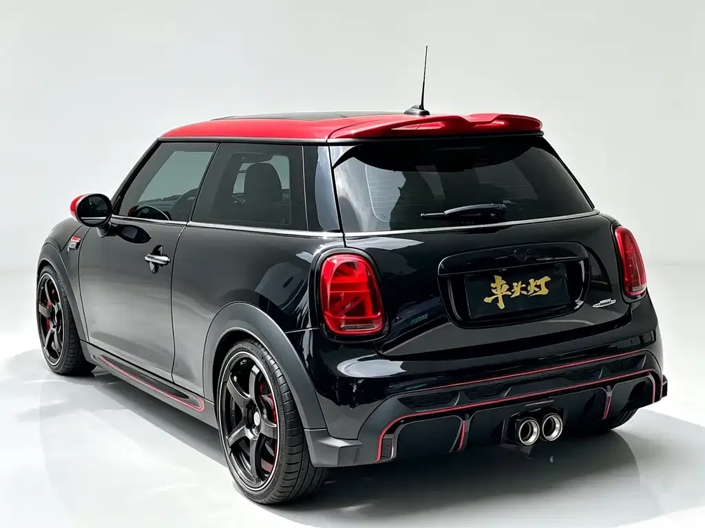 MINI JCW (John Cooper Works) — фото 3