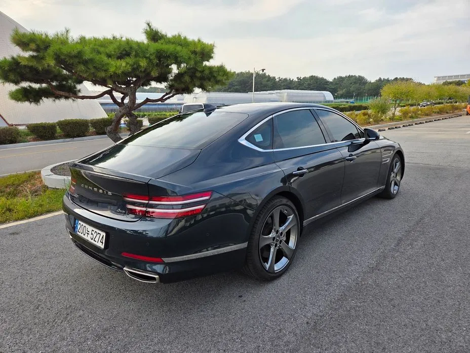 Genesis G80 — фото 10