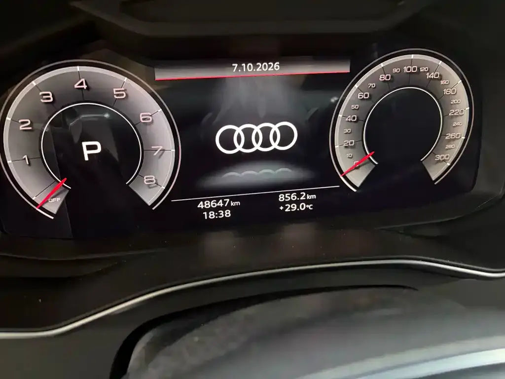 Audi A7L — фото 2