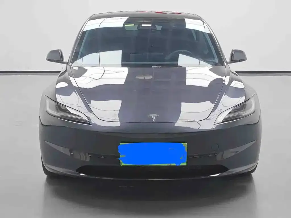 Tesla Model 3 — фото 2