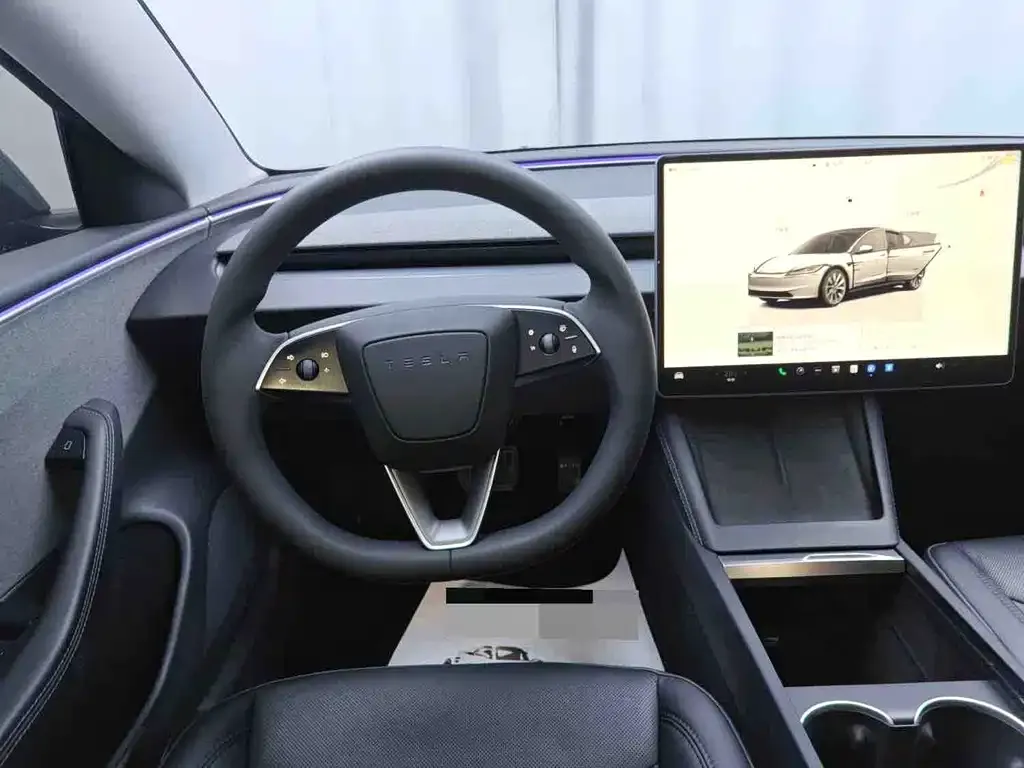 Tesla Model 3 — фото 7