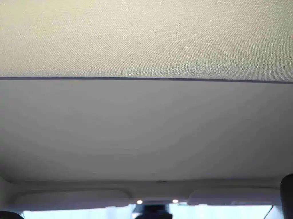Tesla Model 3 — фото 10