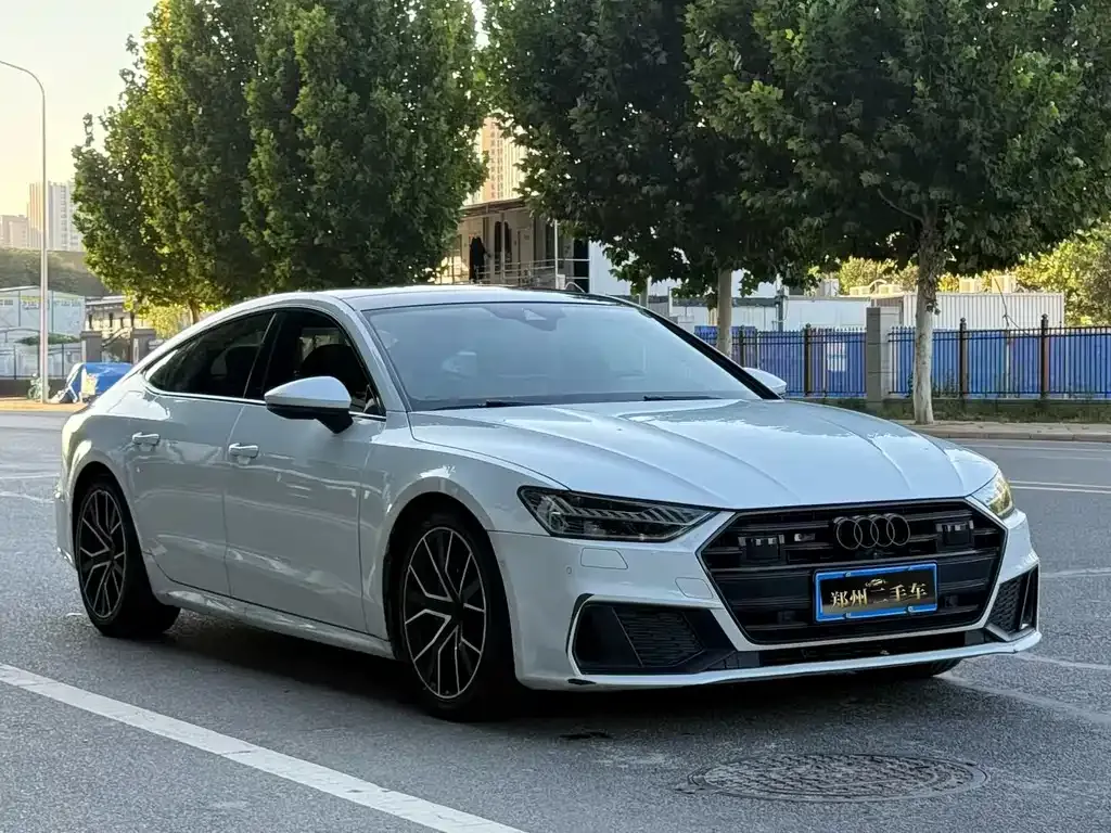 Audi A7 — фото 7