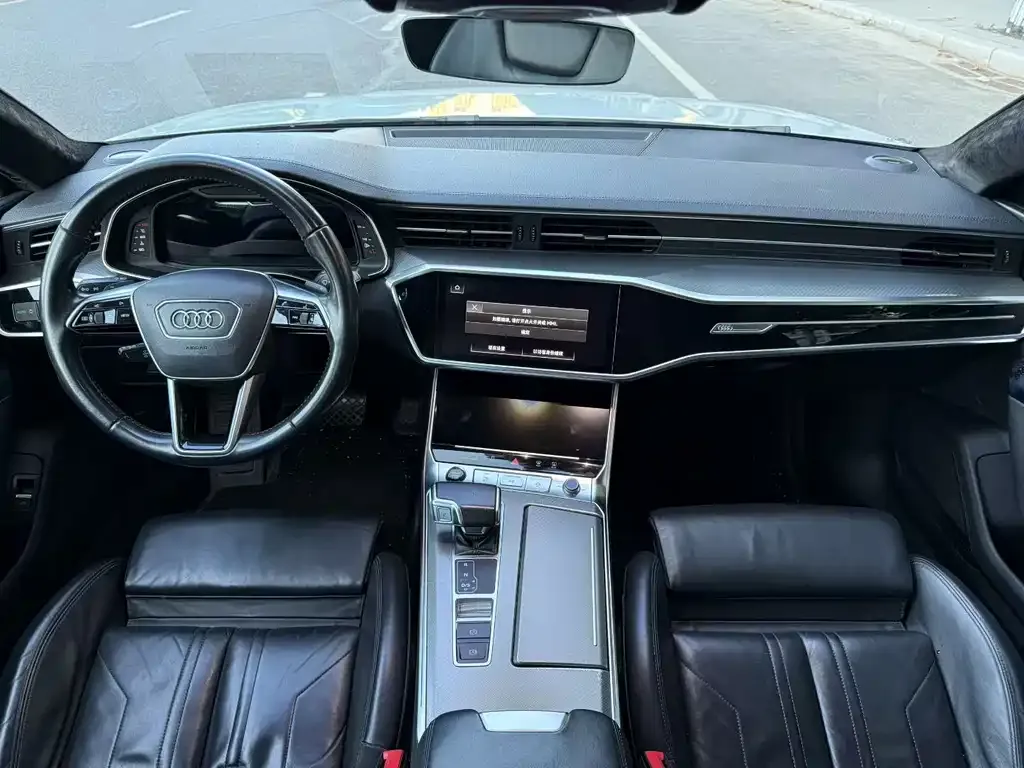 Audi A7 — фото 8