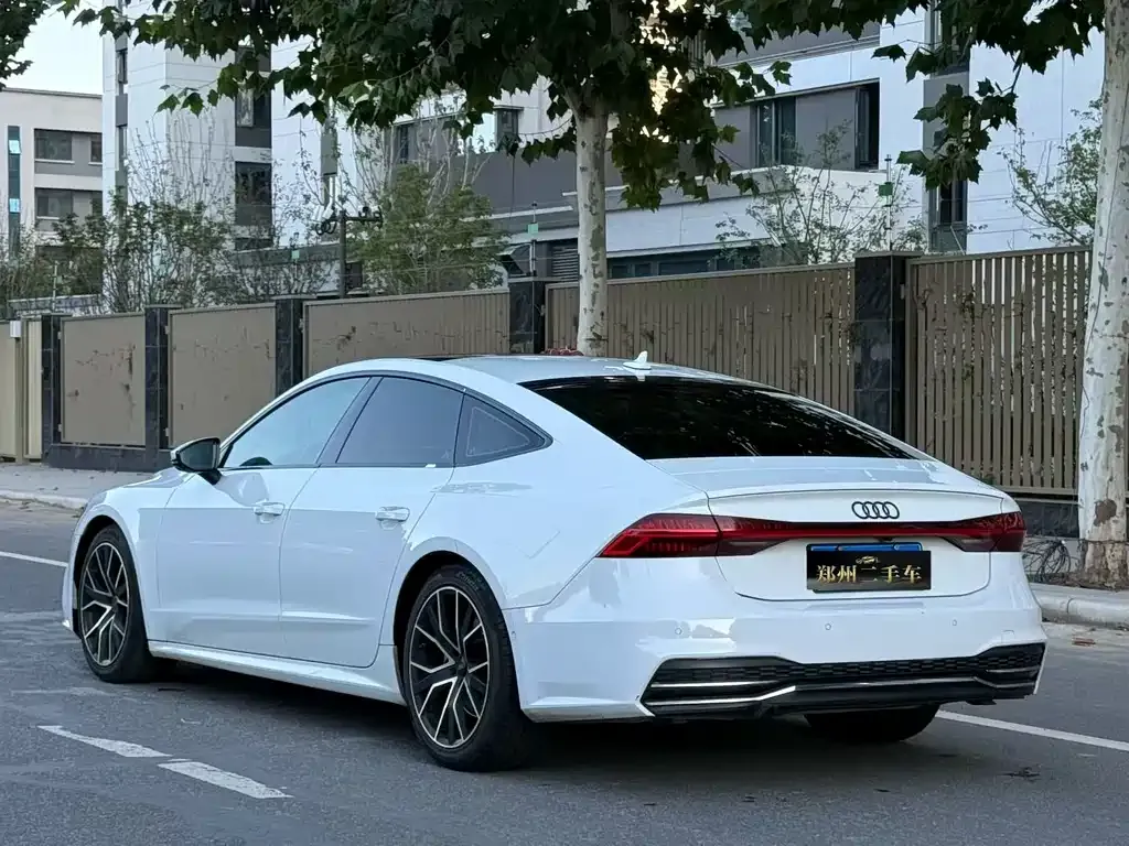Audi A7 — фото 6