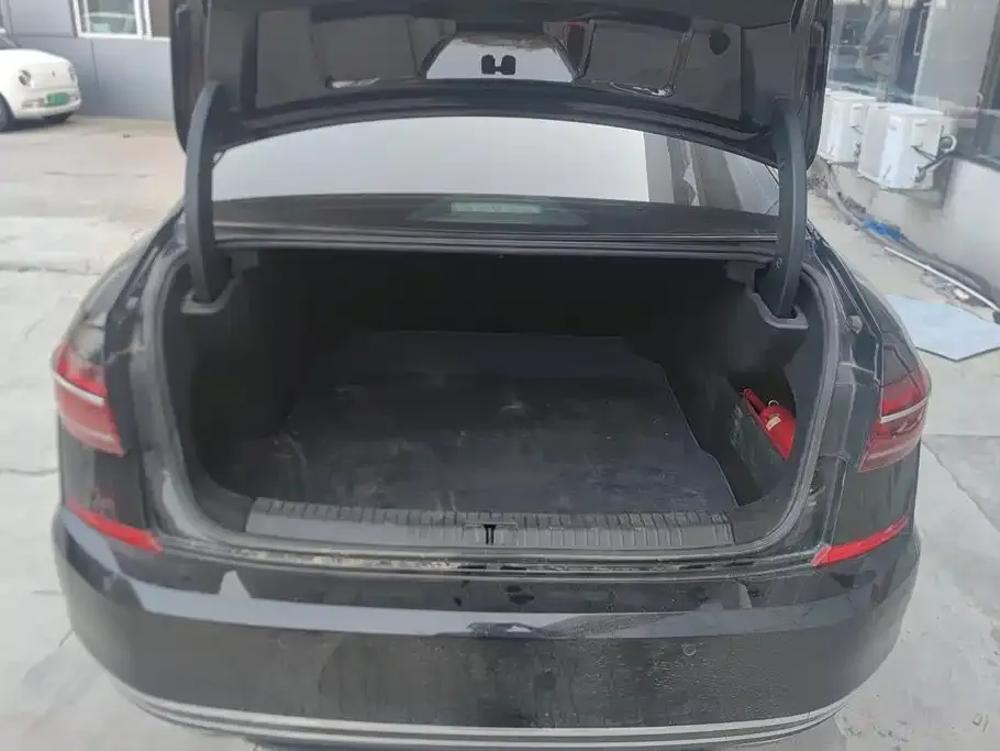 Volkswagen Passat — фото 3