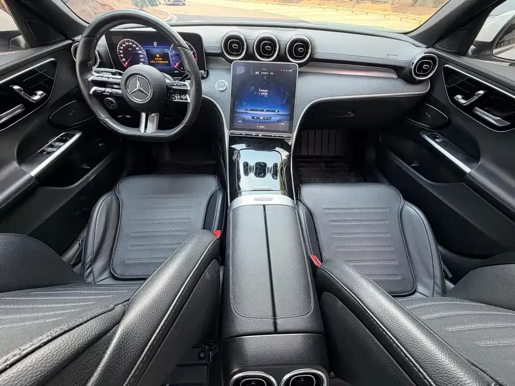 Mercedes-Benz C-Class — фото 10