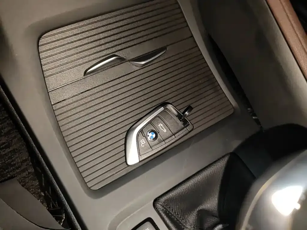 BMW X1 — фото 3