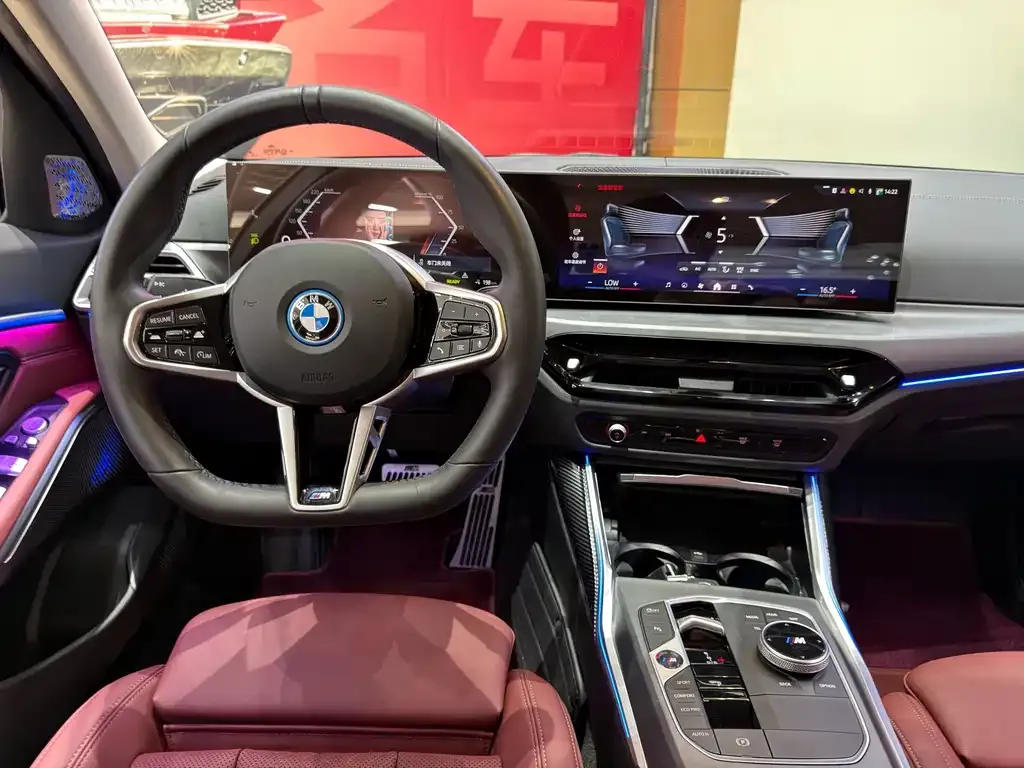 BMW i3 — фото 3