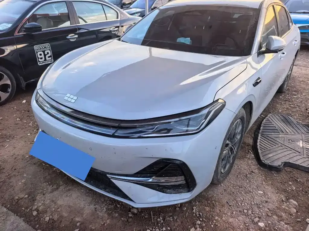 Geely Galaxy A7 EM — фото 1