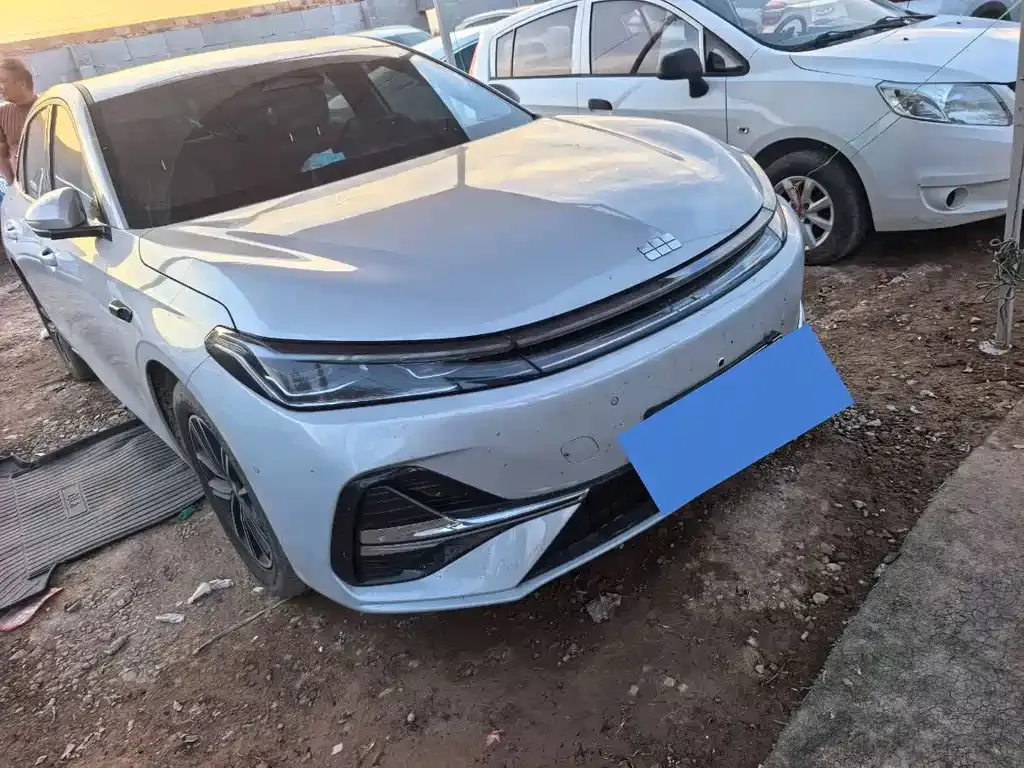 Geely Galaxy A7 EM — фото 8