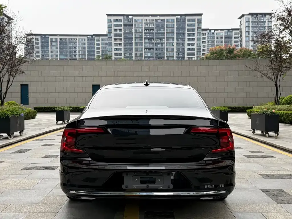 Volvo S90 — фото 2
