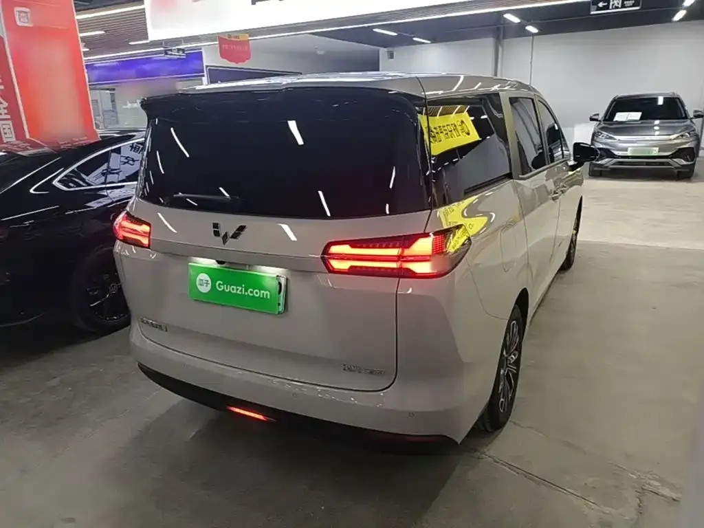 Wuling Xingguang 730 New Energy — фото 6