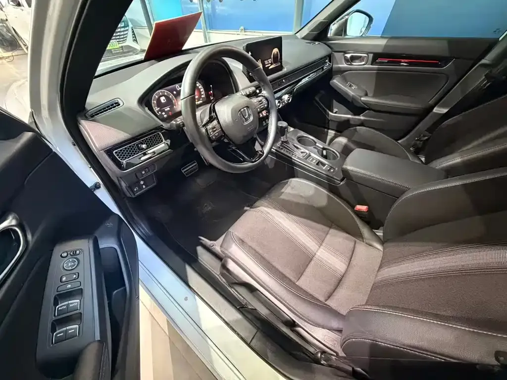 Honda Civic — фото 5