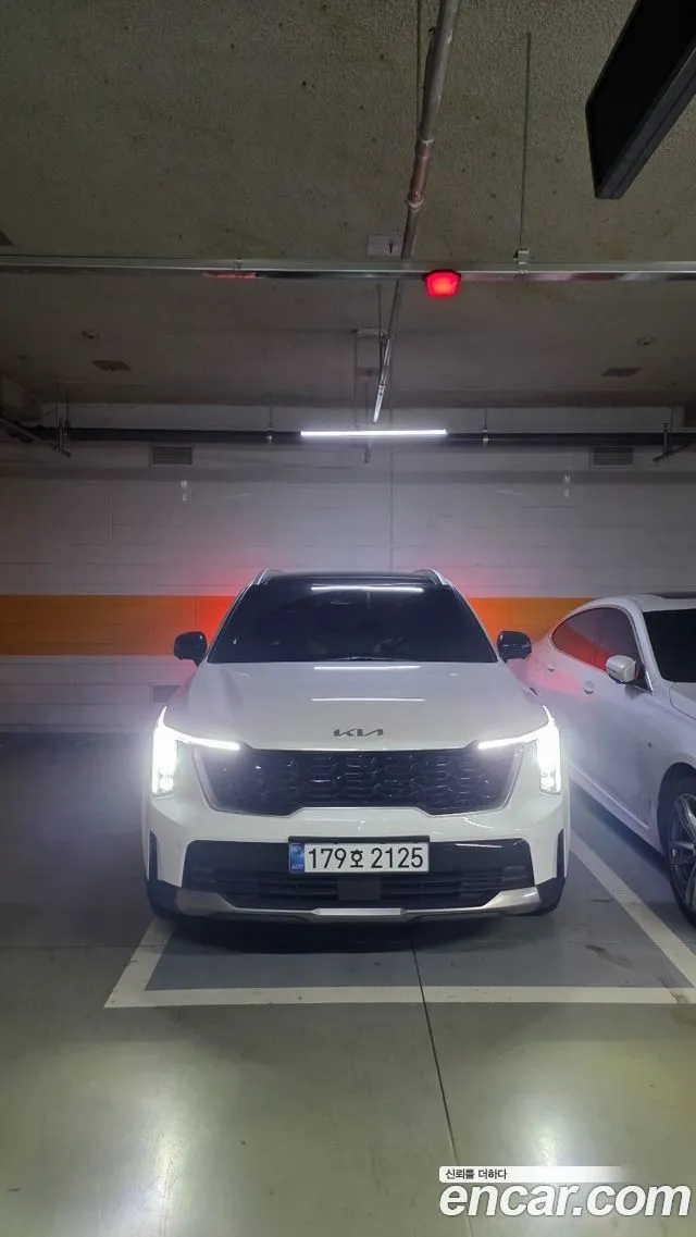 Kia Sorento — фото 1