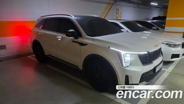 Kia Sorento — фото 4