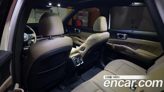 Kia Sorento — фото 6