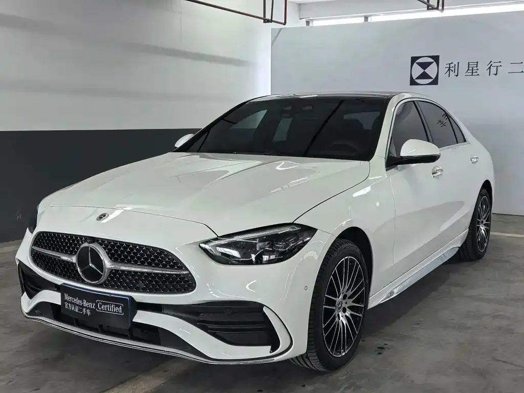 Mercedes-Benz C-Class — фото 1