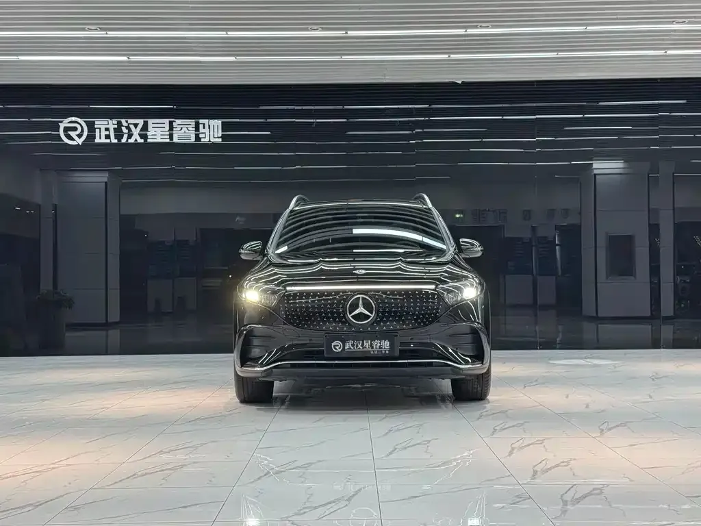 Mercedes-Benz EQB — фото 4