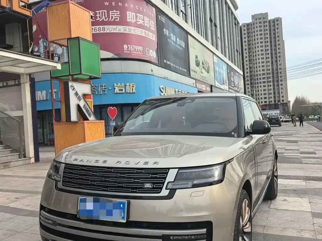 Land Rover Range Rover — фото 1