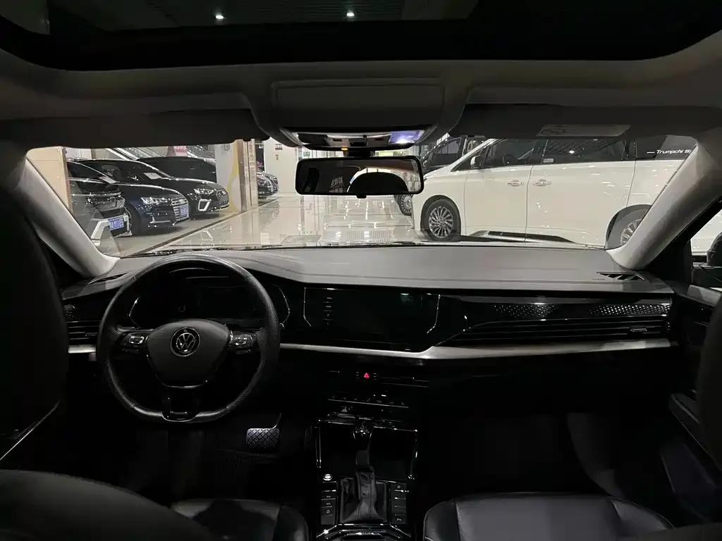Volkswagen Passat — фото 4