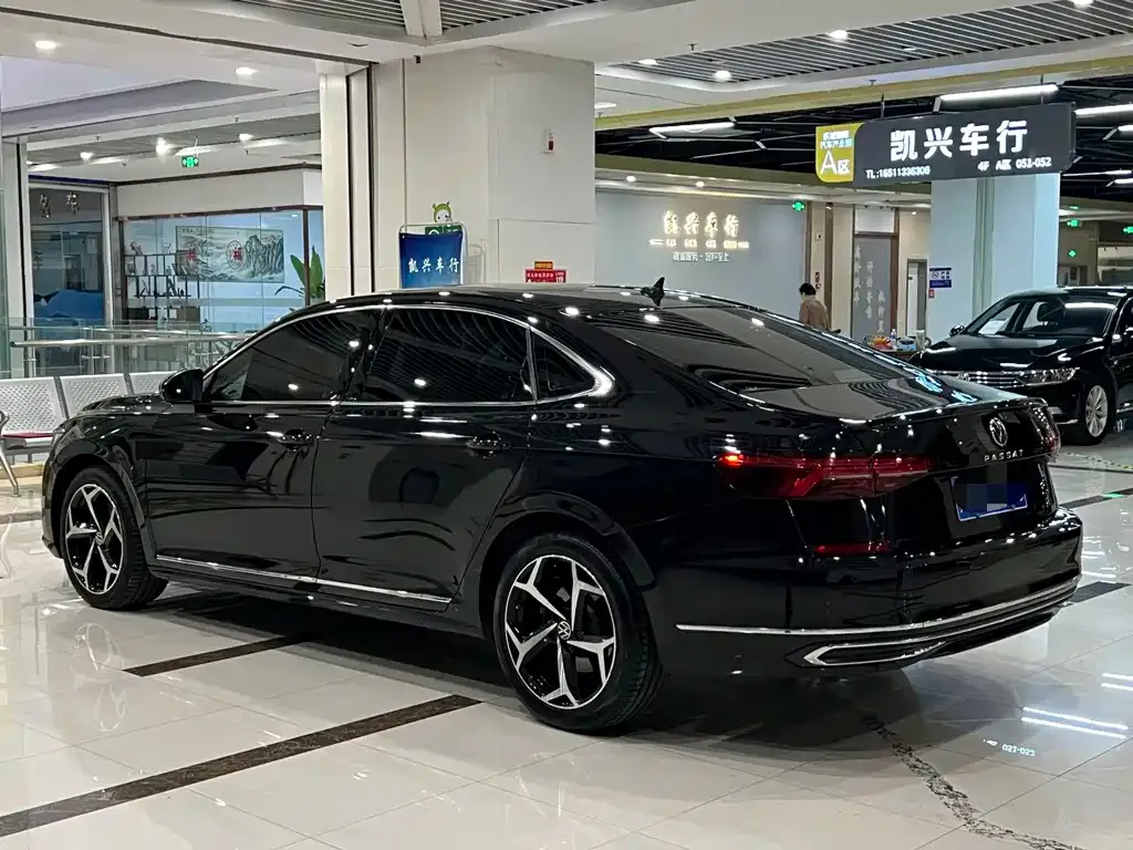 Volkswagen Passat — фото 3
