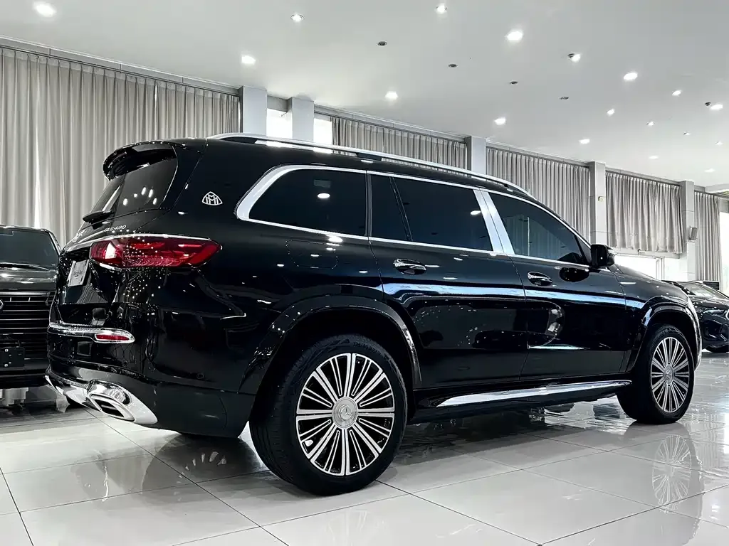 Mercedes-Benz GLS — фото 3