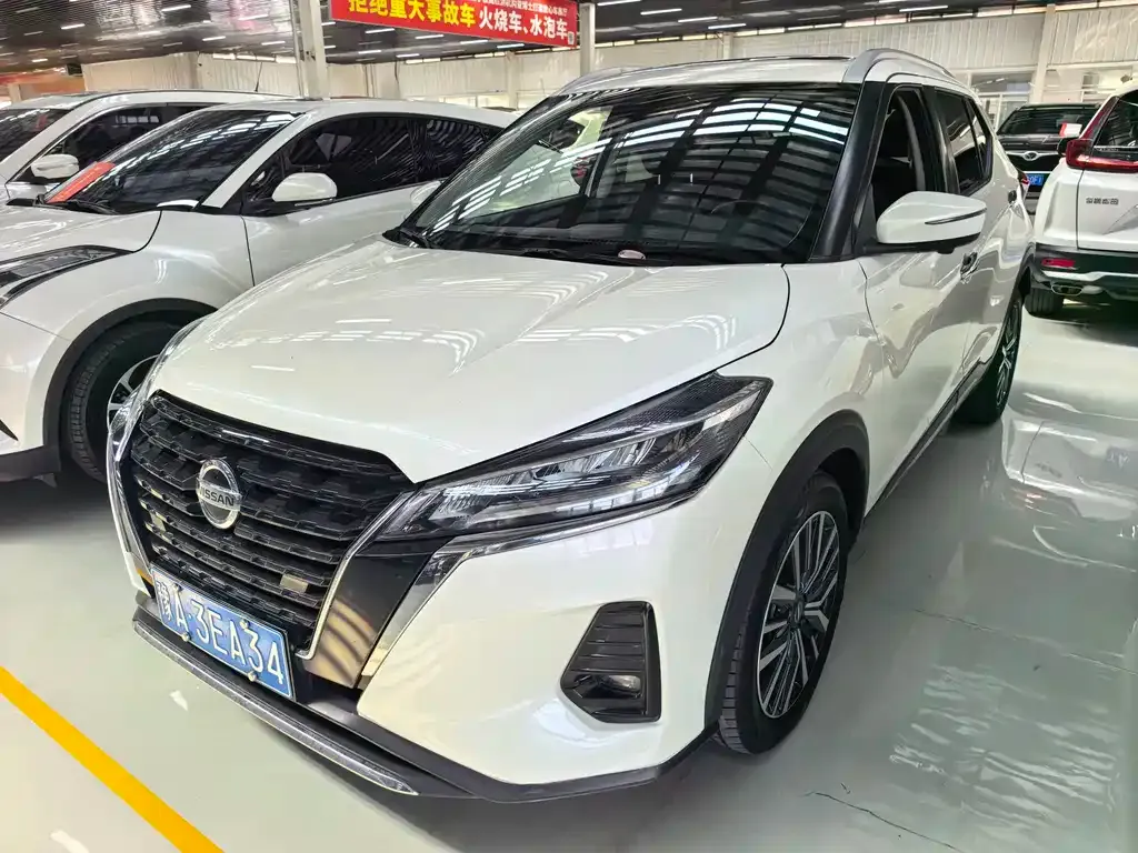 Nissan Kicks — фото 1