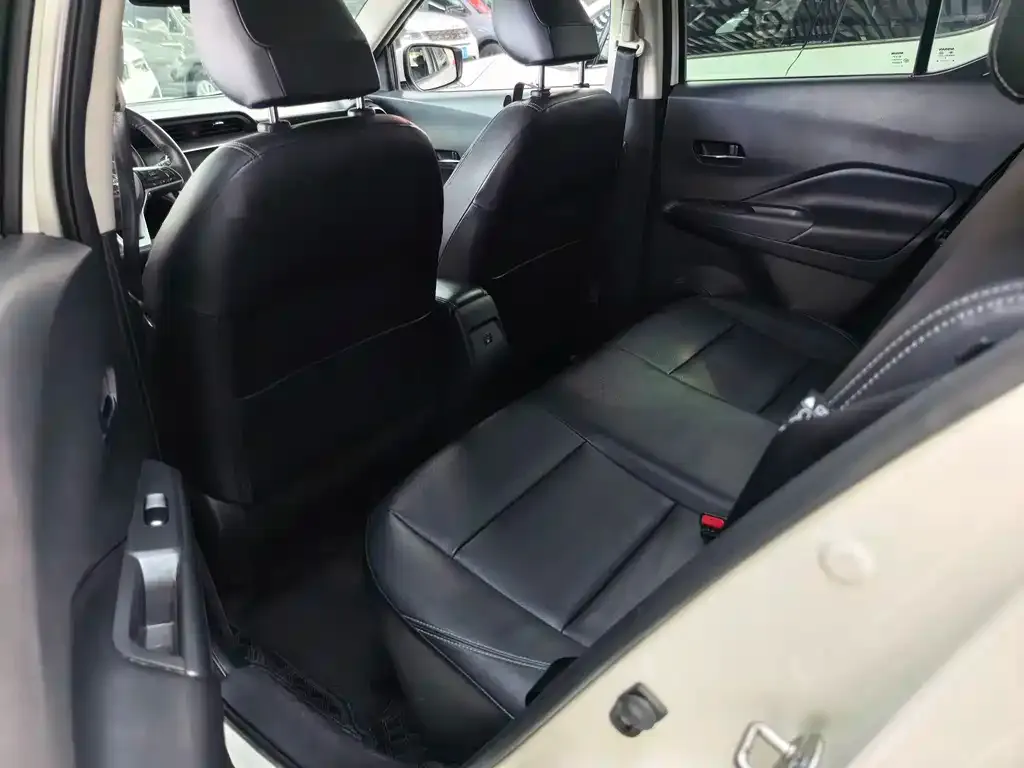 Nissan Kicks — фото 2