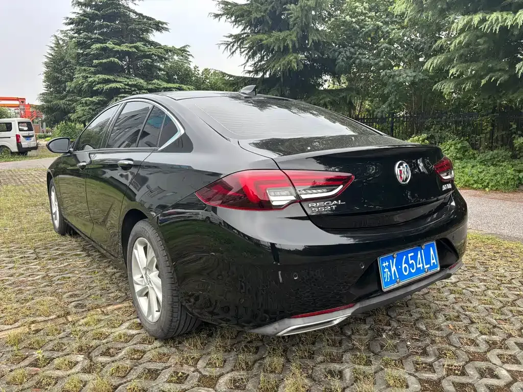 Buick Regal — фото 8
