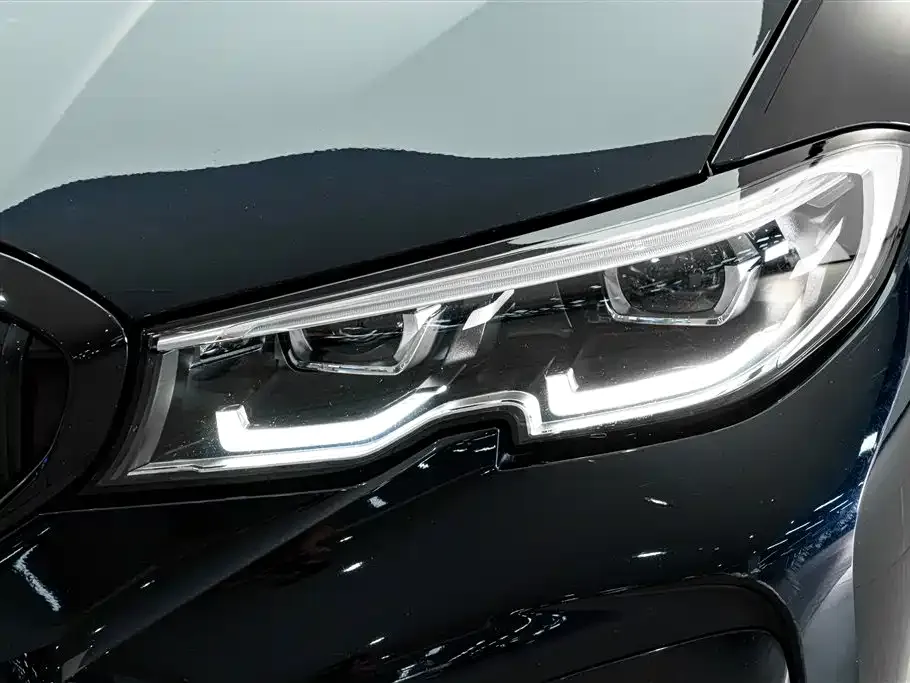 BMW 3 Series — фото 10