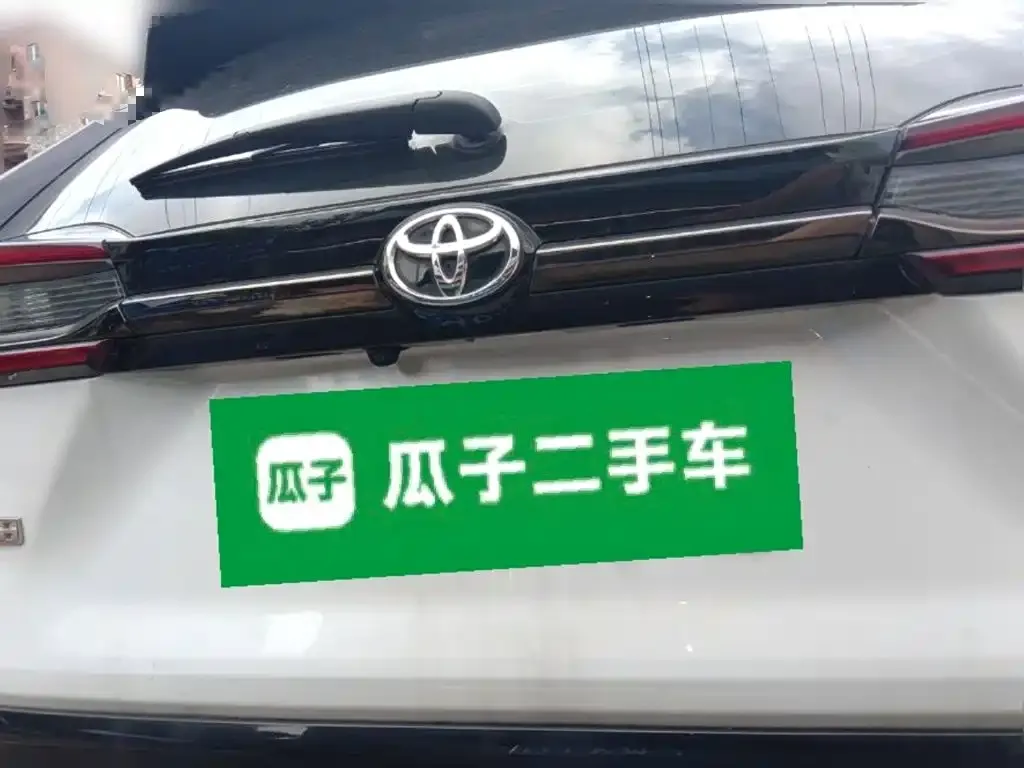 Toyota Wildlander — фото 6