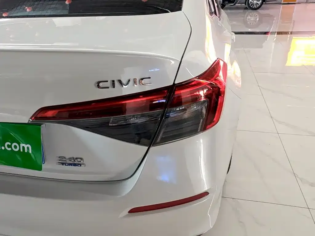 Honda Civic — фото 2