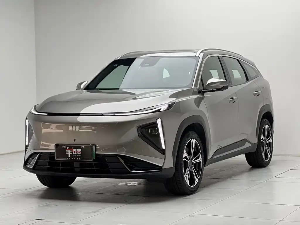 Geely Galaxy L7 — фото 1
