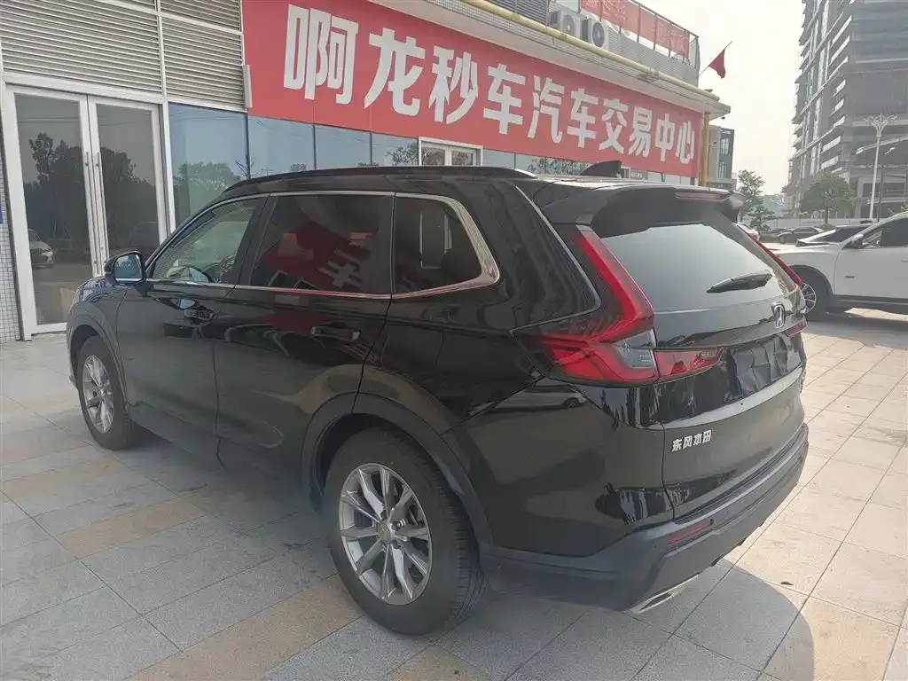 Honda CR-V — фото 7