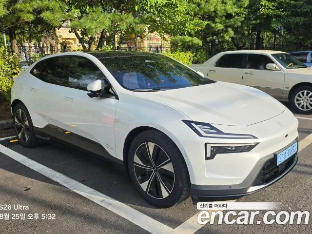 Polestar Polestar 4 — фото 10