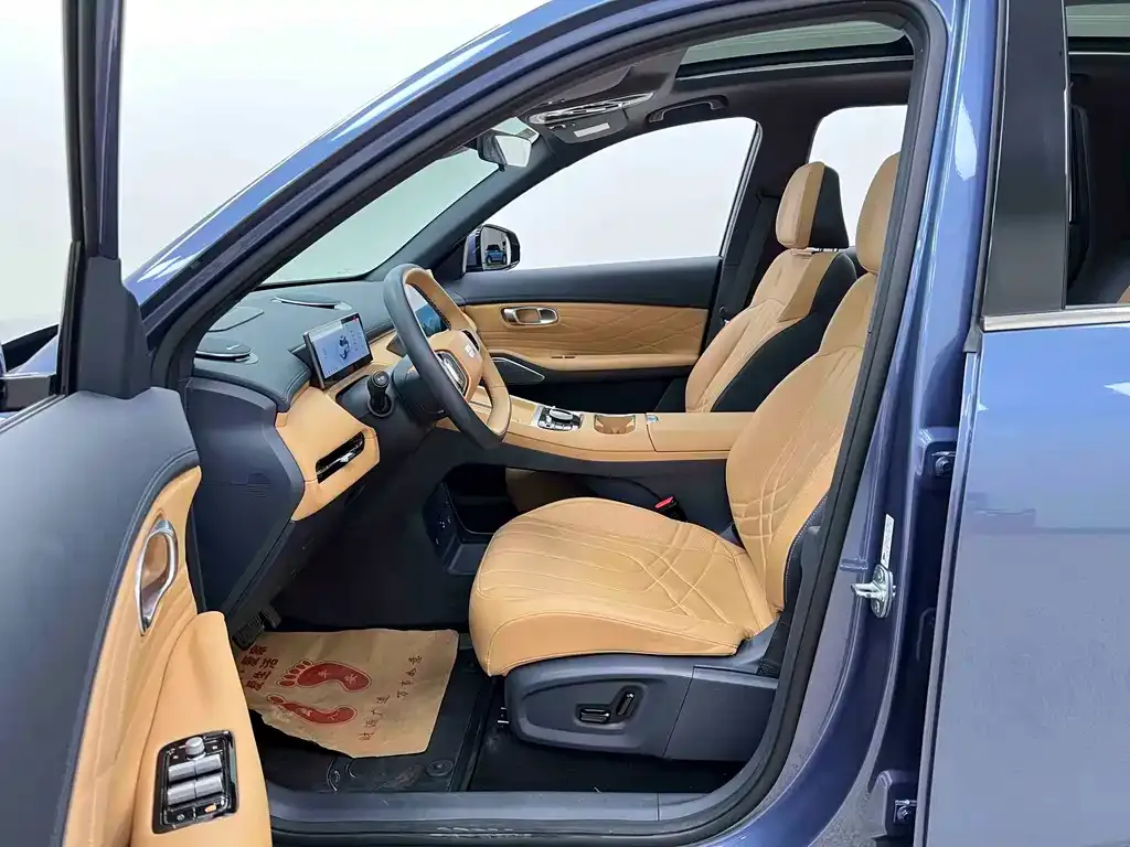 Geely Galaxy Xingjian 7 — фото 10