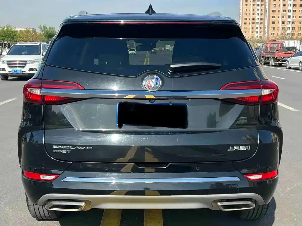 Buick Enclave — фото 6