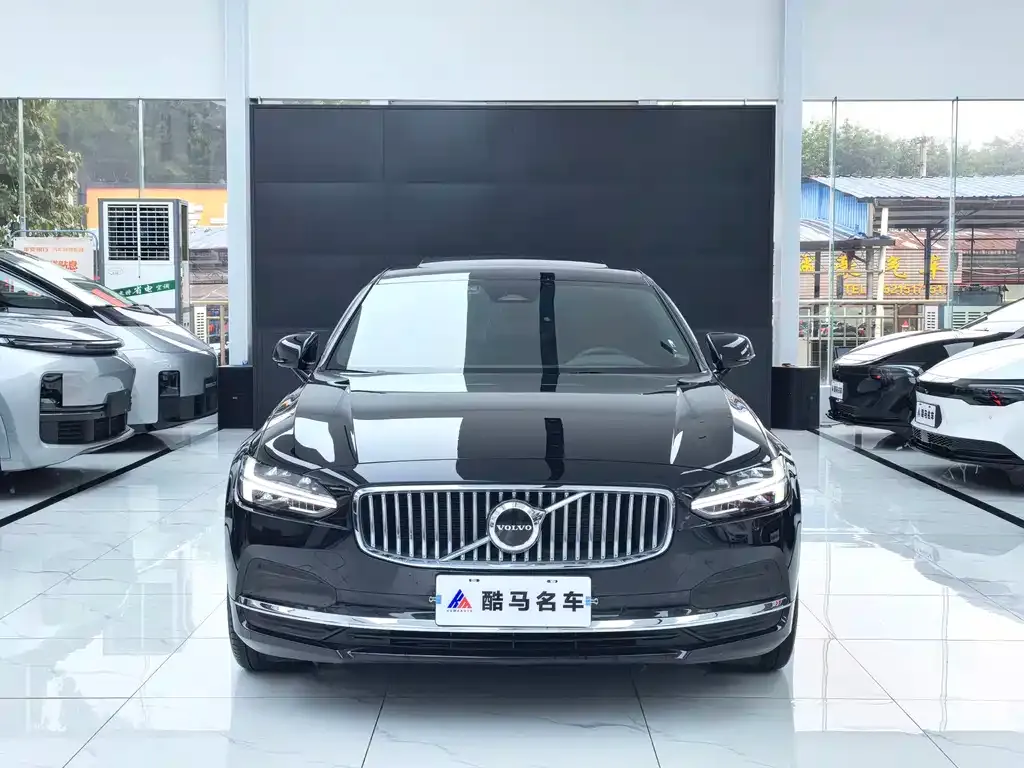 Volvo S90 — фото 8