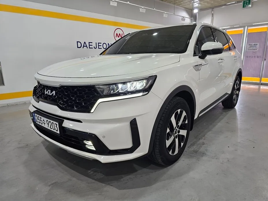 Kia Sorento — фото 4